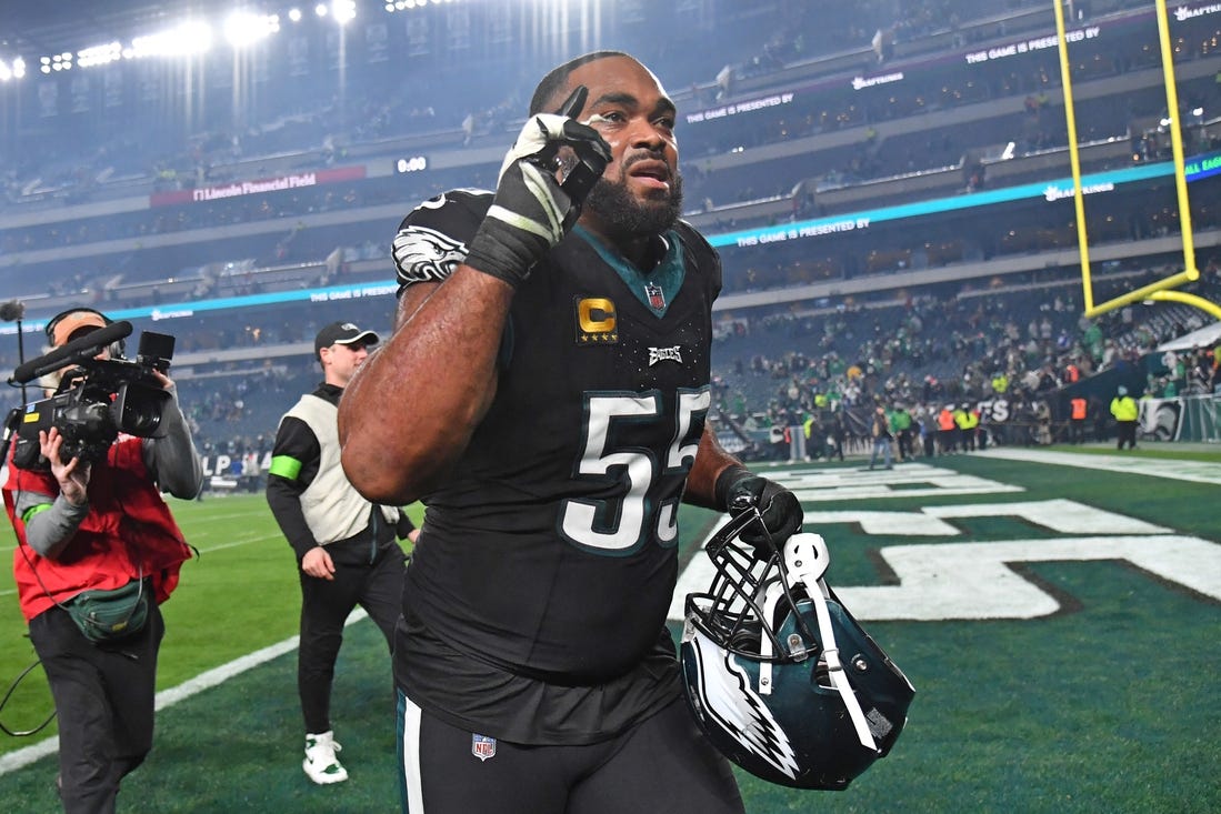 NFL Eagles' Brandon Graham returning for 15th season
